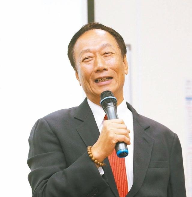 郭臺銘談創業:勿離專業太遠 鴻海第一筆資金是靠母親借的