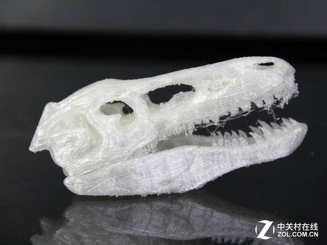 ͑׃cȡ MakerBot R+ 3DӡCלy 