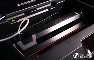 ͑׃cȡ MakerBot R+ 3DӡCלy 