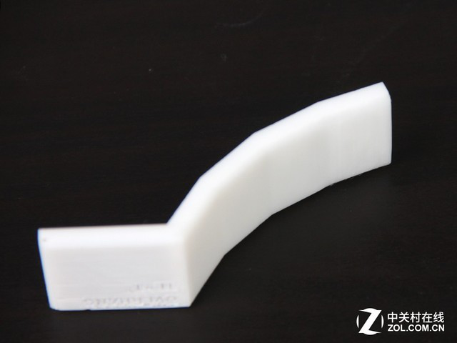 3DӡC