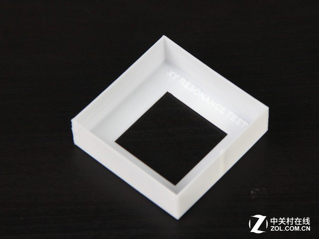 3DӡC