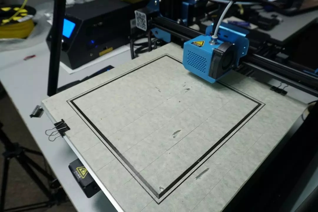 3D打印機(jī)美紋紙的玻璃調(diào)平測試 3D打印機(jī)美紋紙的玻璃調(diào)平測試