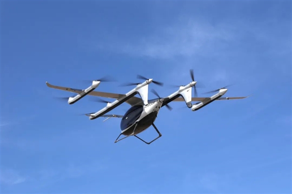 2噸級無人駕駛eVTOL!峰飛航空V2000CG獲頒生產許可證